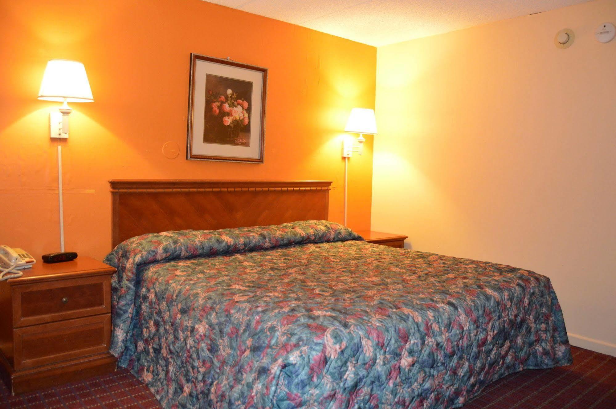 Travelers Inn South Brunswick Terrace Kültér fotó